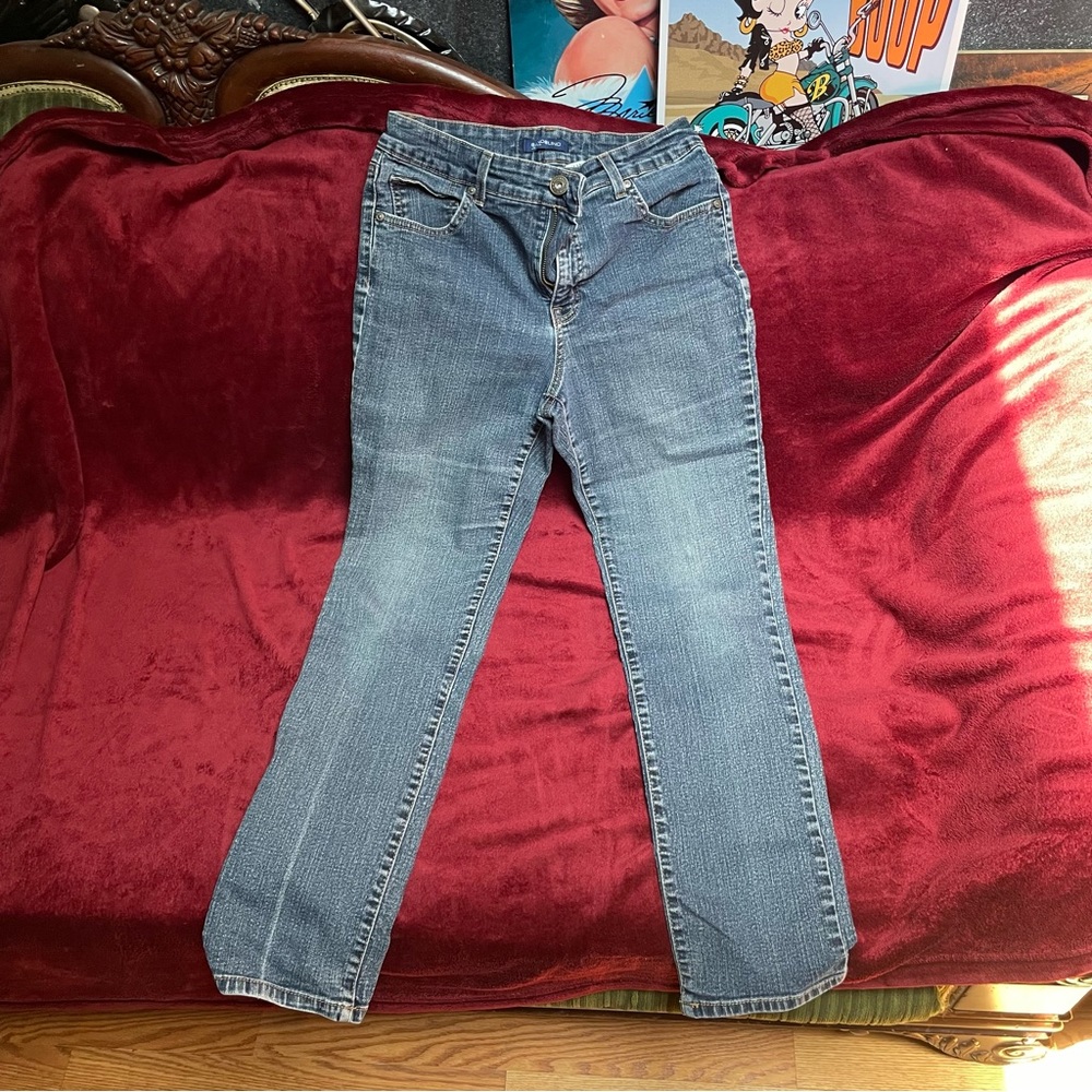 women’s jeans